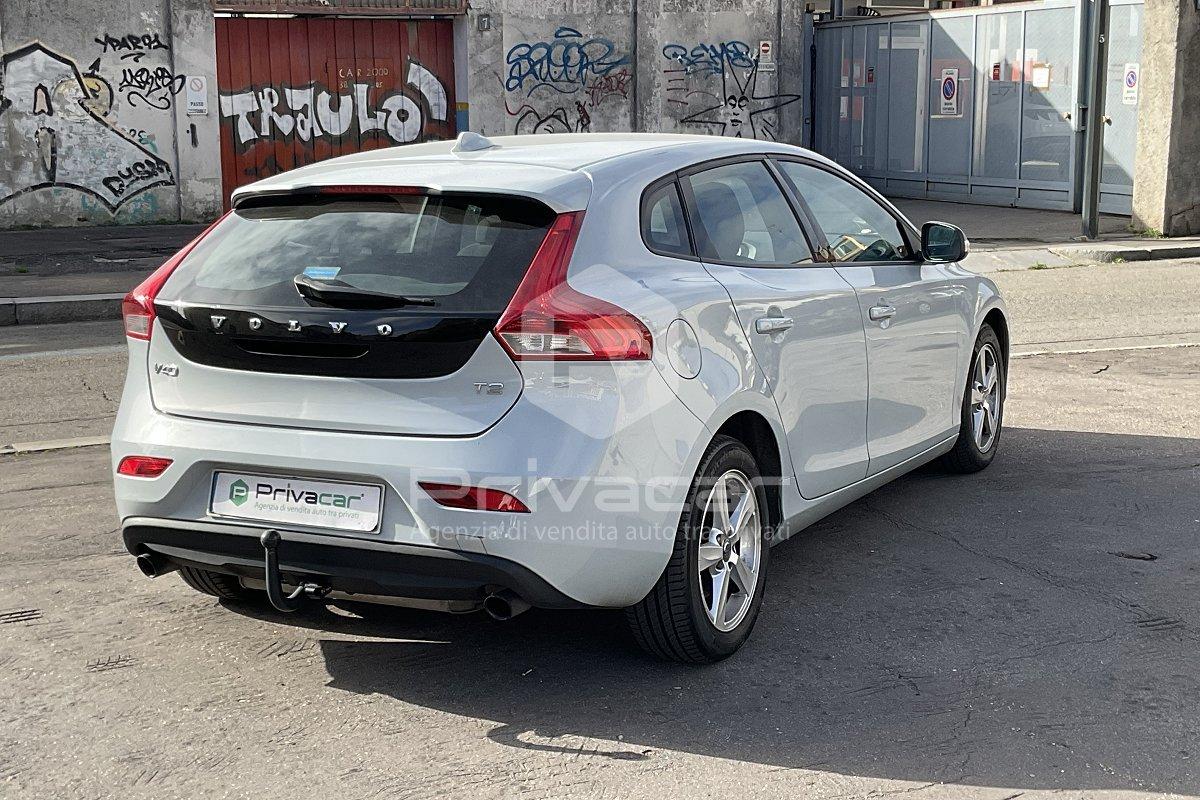 VOLVO V40 T2 Kinetic