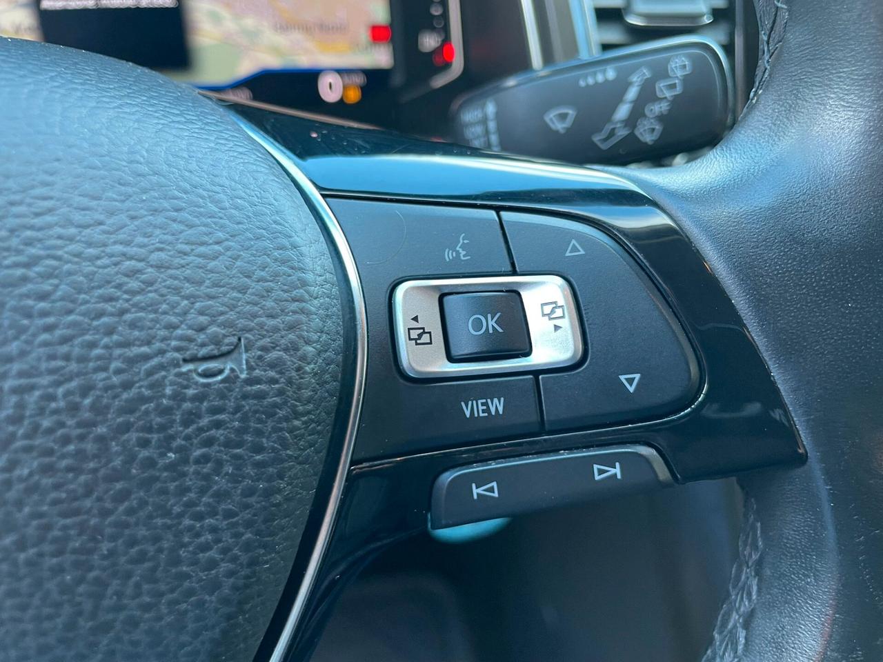 VOLKSWAGEN T-ROC 1.6.TDI STYLE 116cv "COCKPIT"