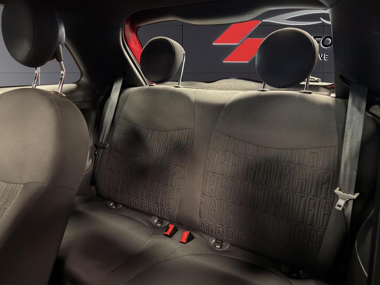 Fiat 500 1.0 hybrid (Red) 70cv