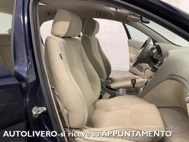 ALFA ROMEO 159 1.9 JTS 16V Distinctive 160cv-UNI