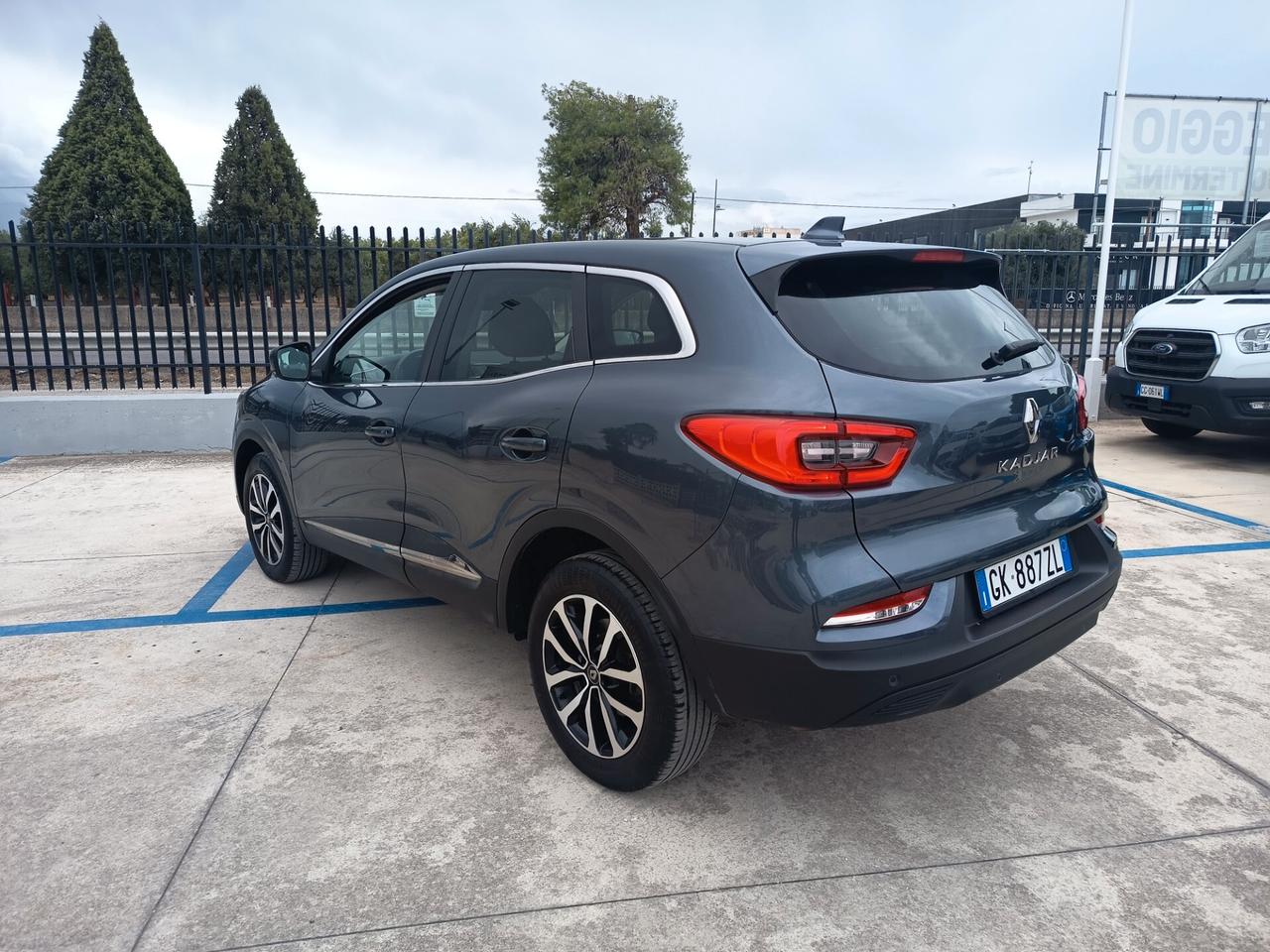 Renault Kadjar Blue dCi 8V 115CV EDC Autocarro 5 posti