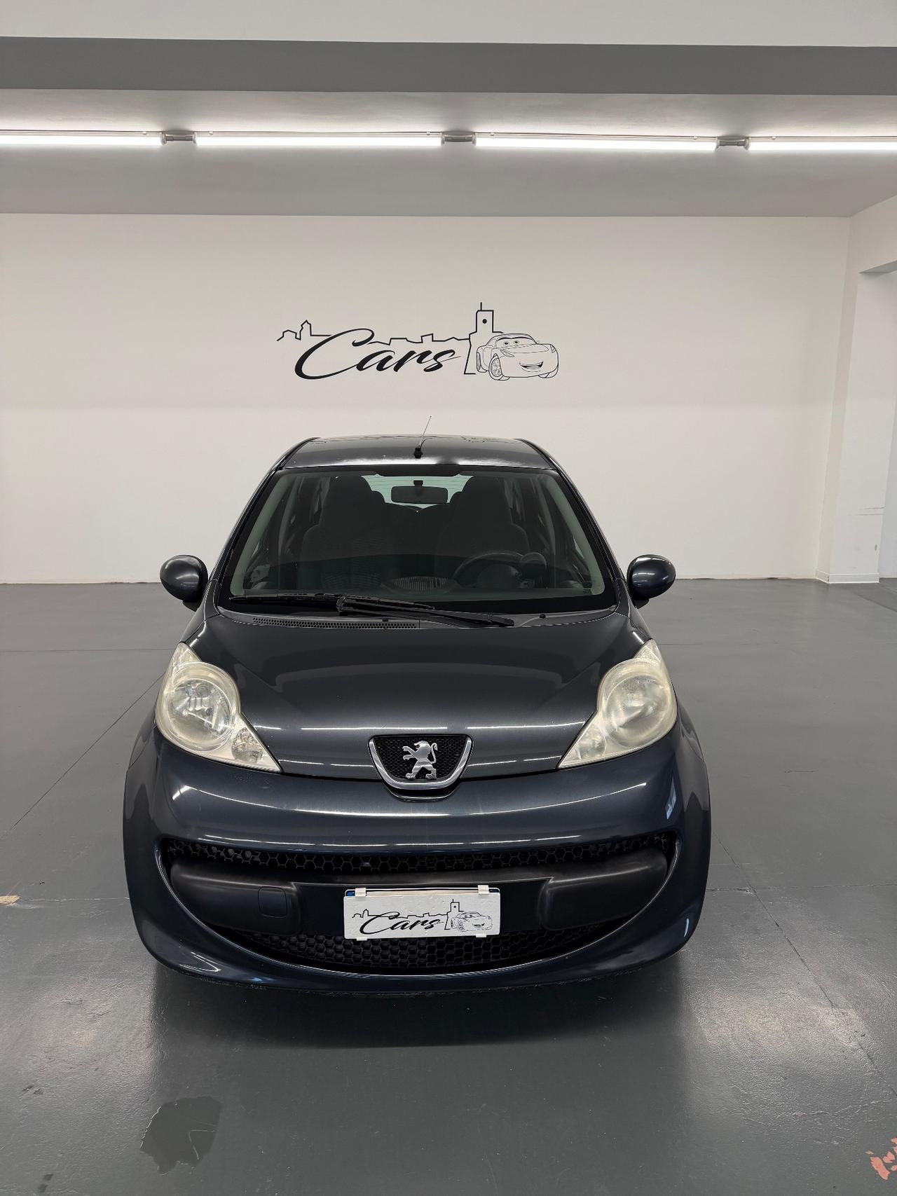 Peugeot 107 1.4 HDi 5p. Plaisir