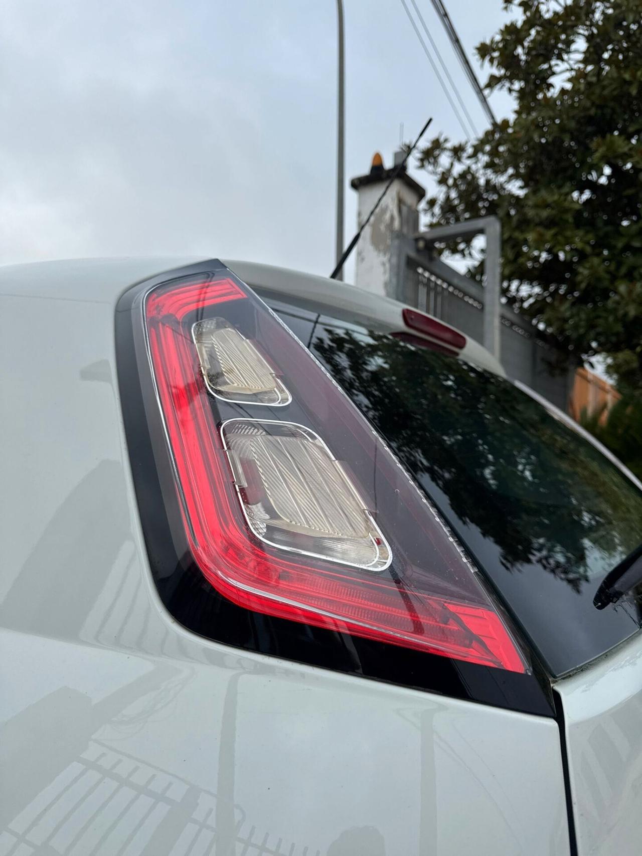 Fiat Punto 1.3 MJT II S&S 85 CV 5 porte ECO Lounge