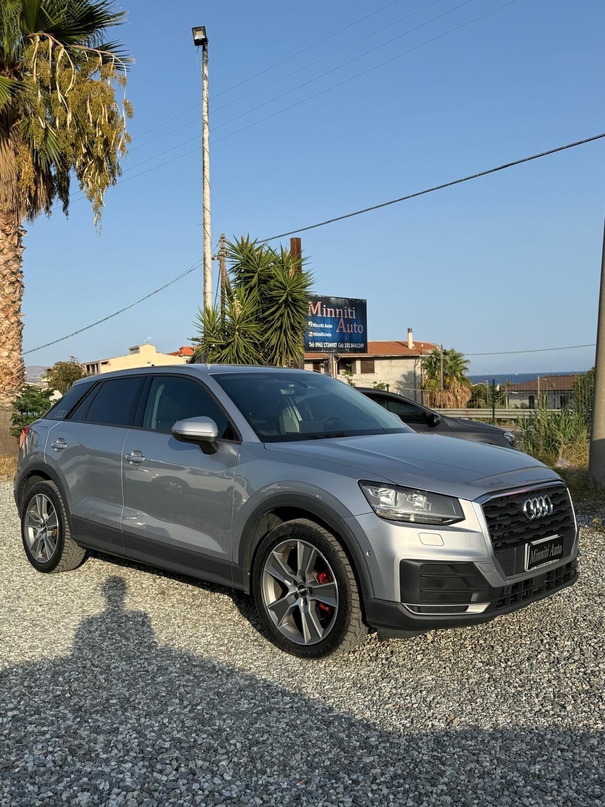 Audi Q2 35 TDI S tronic Business