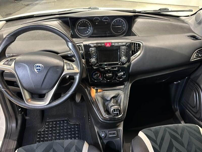 Lancia Ypsilon Ypsilon 1.2 69 CV 5 porte GPL Ecochic Gold