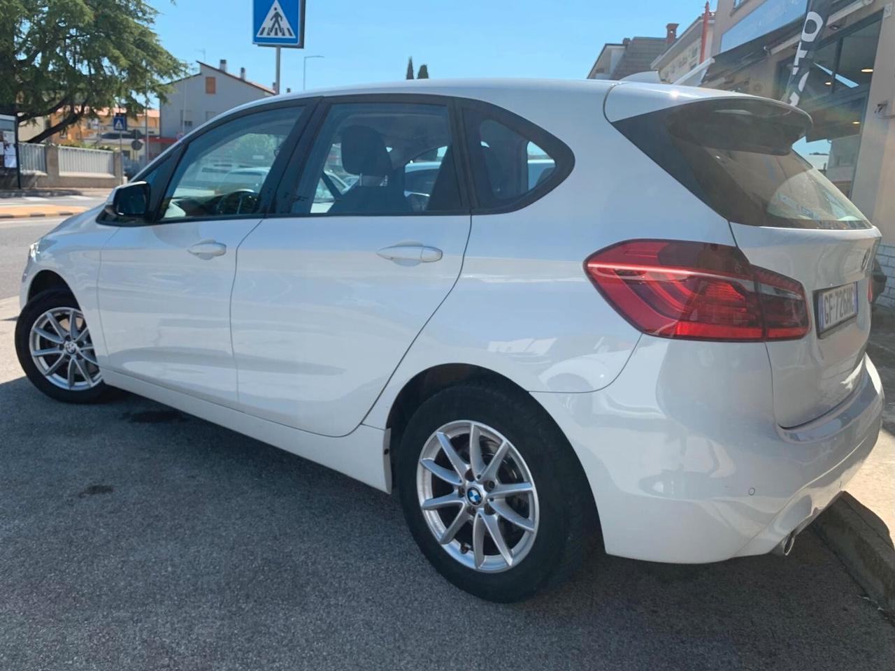 Bmw 218d Active Tourer Luxury unicoprop.