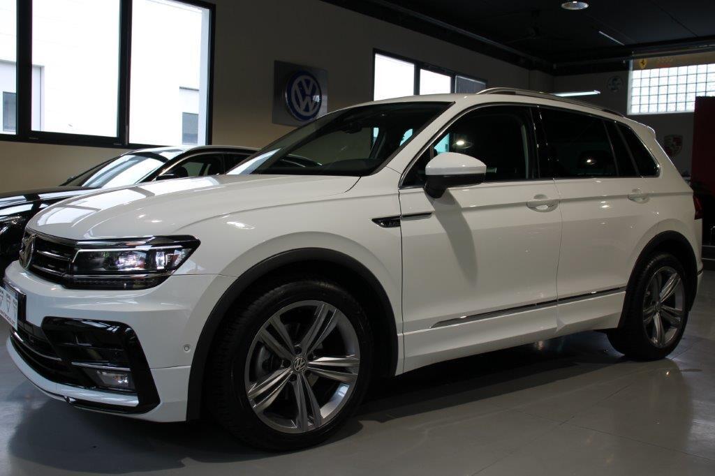 Volkswagen Tiguan 2.0 TDI SCR DSG 4MOTION Sport BMT