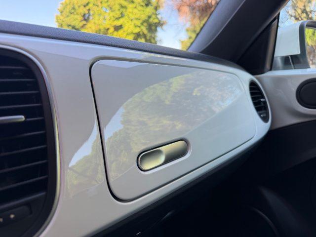 VOLKSWAGEN Maggiolino CABIO 2.0 TDI 110CV