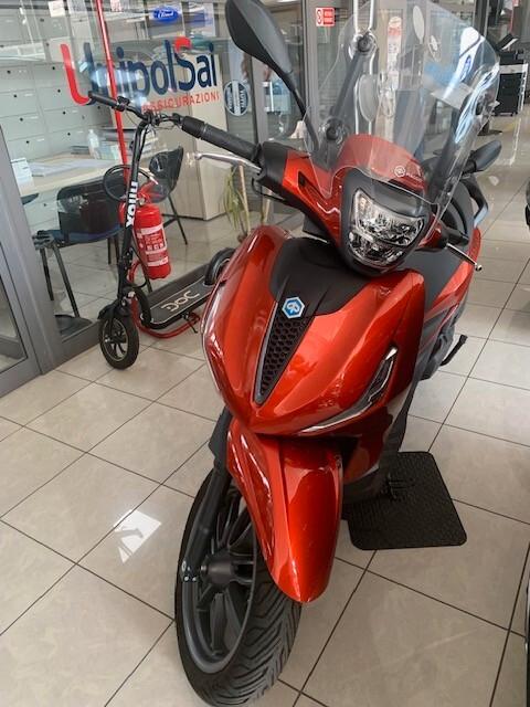 Piaggio Beverly 400 s