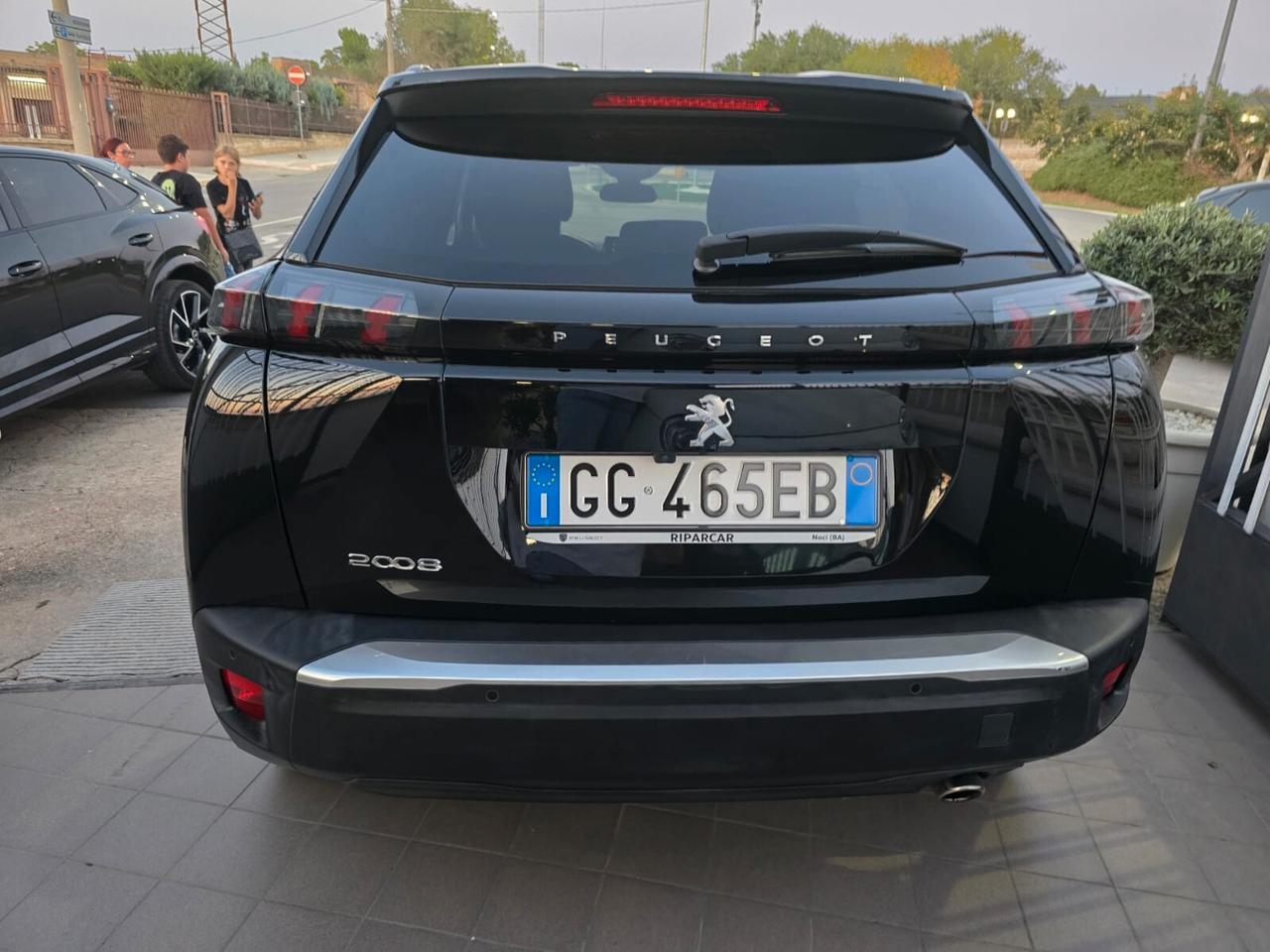 Peugeot 2008 BlueHDi 130 S&S EAT8 Allure