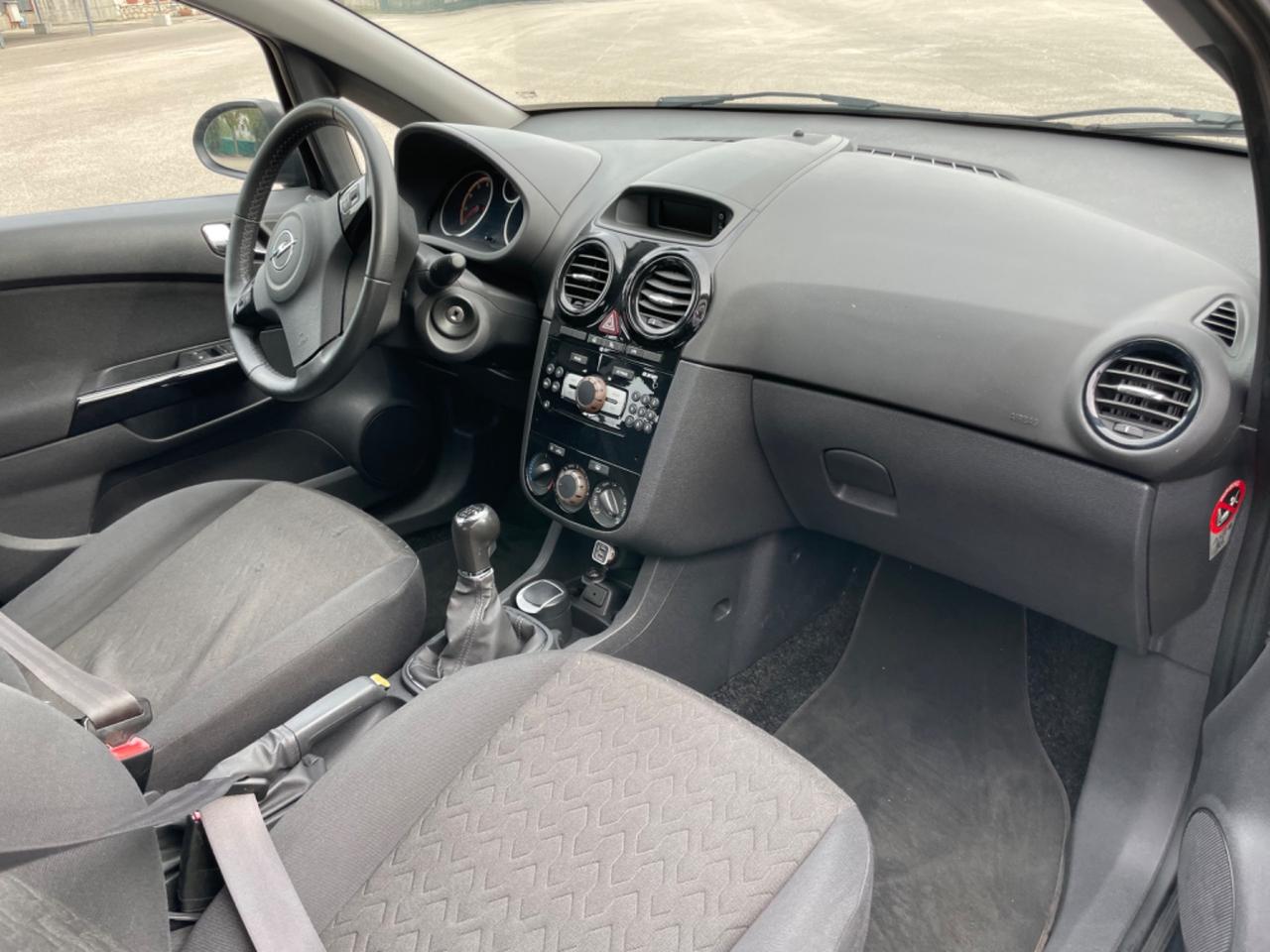 Opel Corsa 1.2 GPL”PERFETTA IN TUTTO”