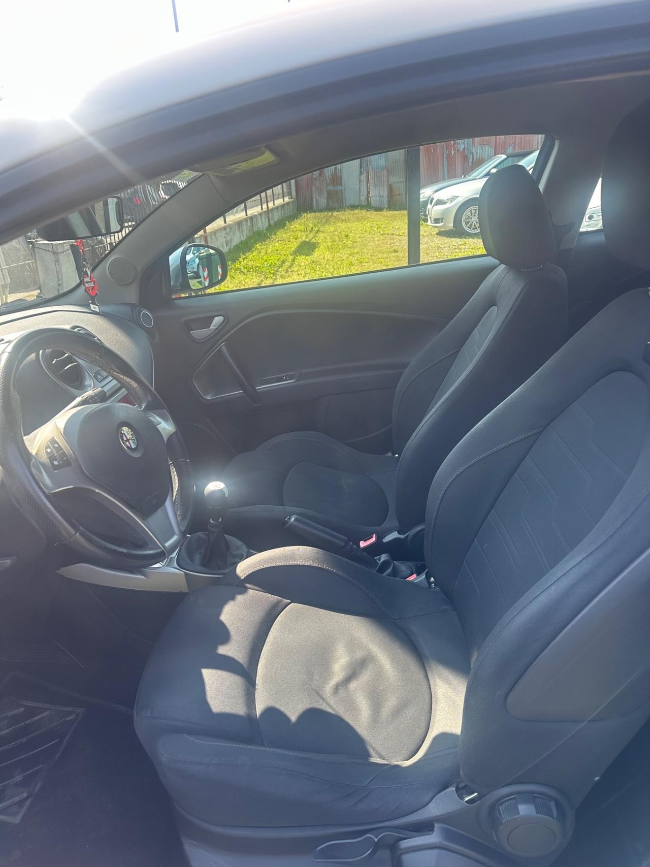 Alfa Romeo MiTo 1.4 T 120 CV GPL Distinctive