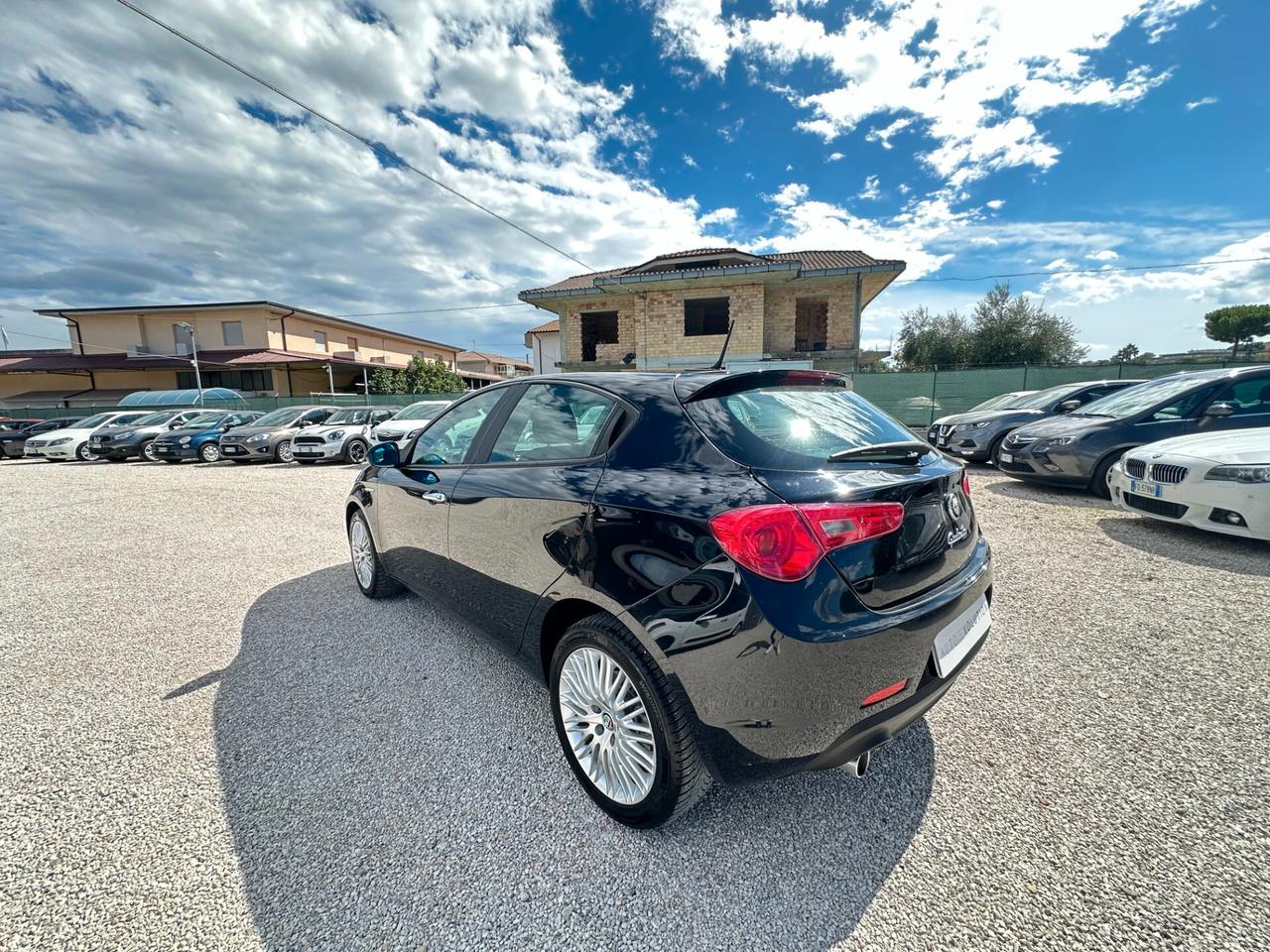 Alfa Romeo Giulietta 1.6 JTDm-2 105 cv 145.573 km unico proprietario