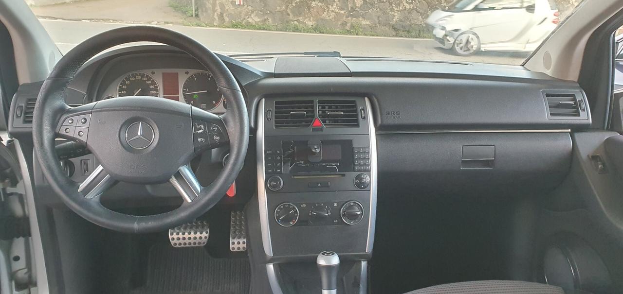 Mercedes-benz B 200 CDI Sport