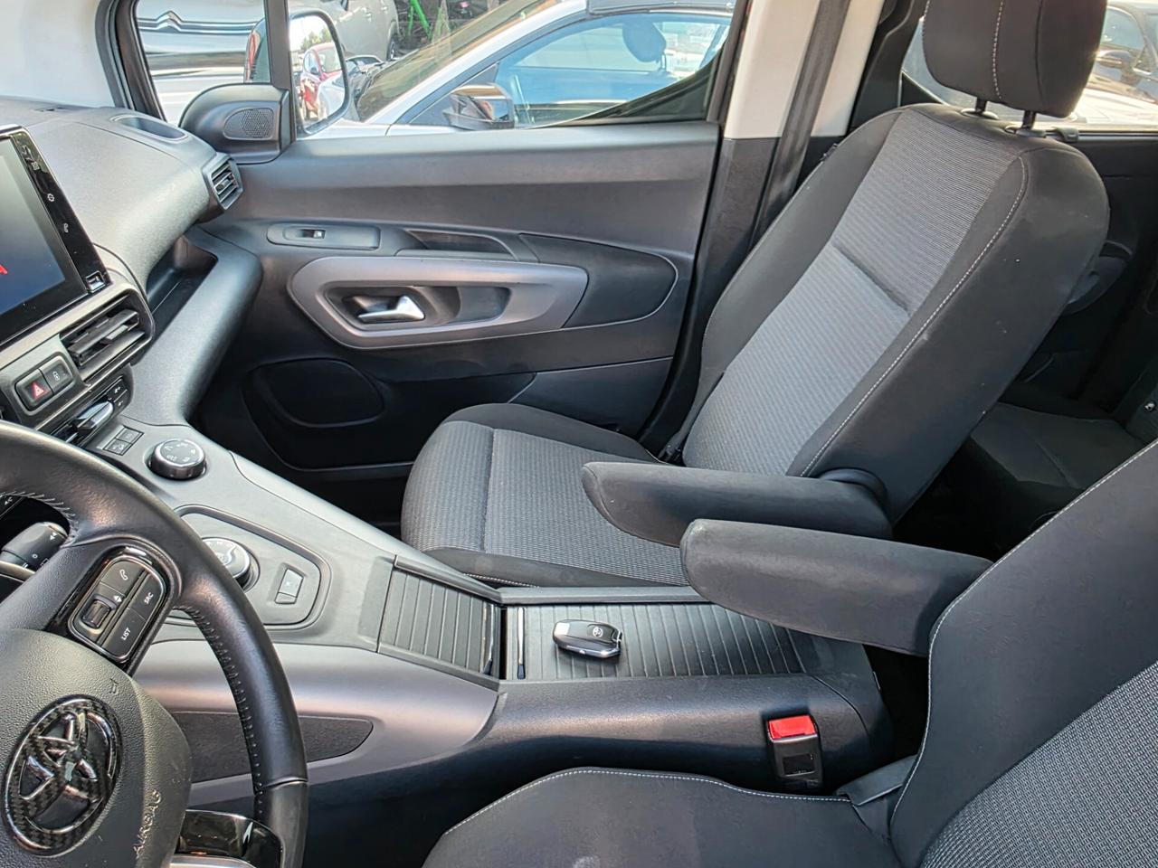 Toyota Proace Proace City Verso 1.2 130 CV S&S Long A/T Luxury