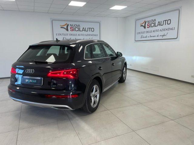 AUDI Q5 2.0 TDI 150 CV Business