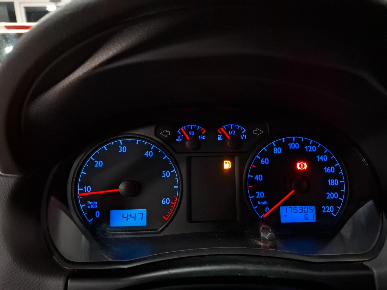 Volkswagen Polo 1.4 benzina Neopatentato