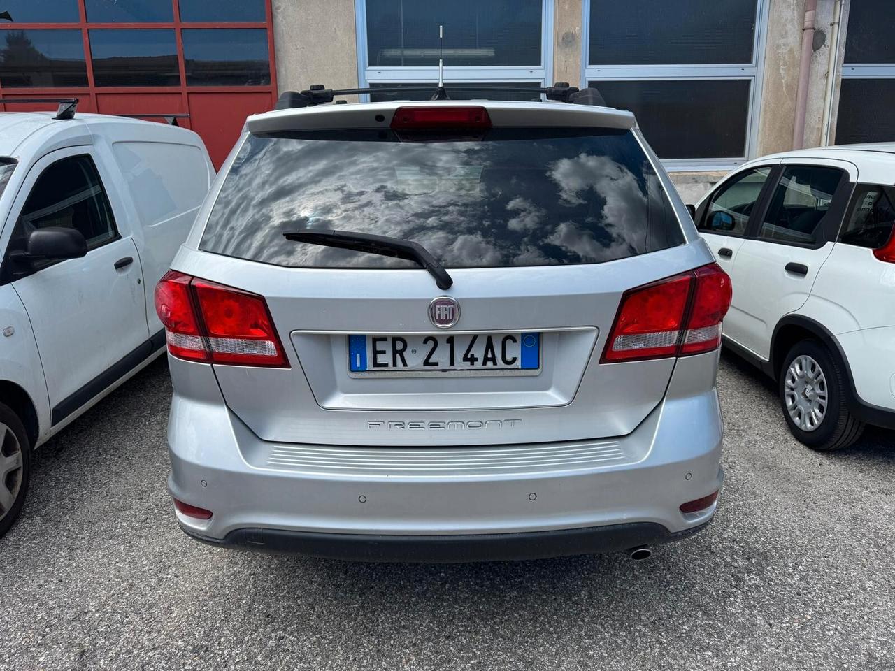 Fiat Freemont 2.0 Multijet 140 CV 7 POSTI