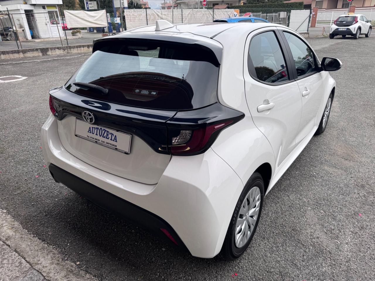 Toyota Yaris 1.0 5 porte Active