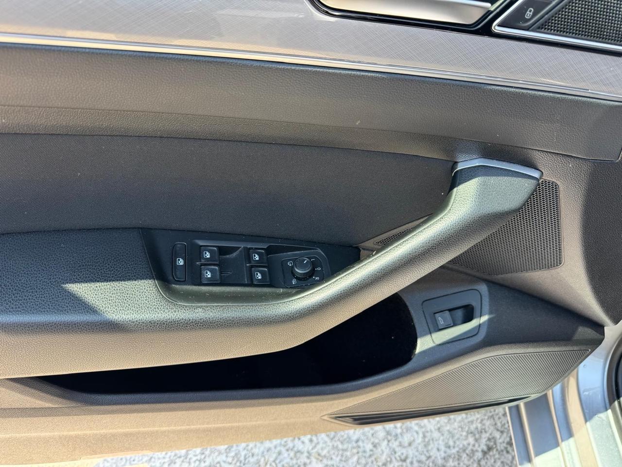 Volkswagen Passat Variant 2.0 TDI EVO Business 150cv 110kw