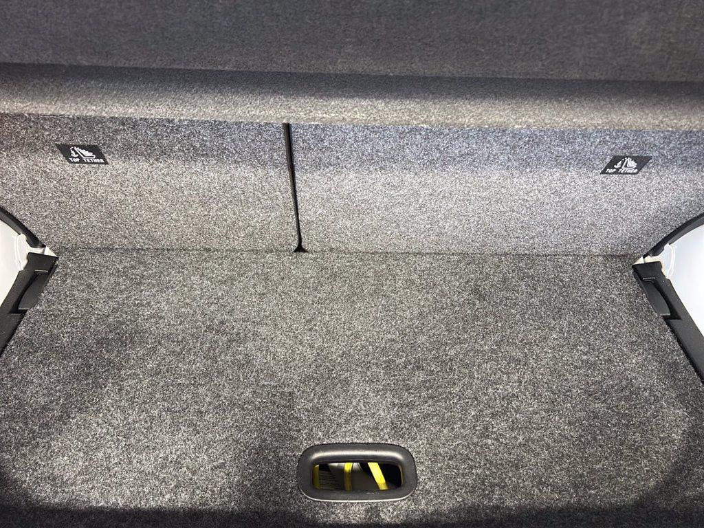 VOLKSWAGEN E-up! 5p del 2021