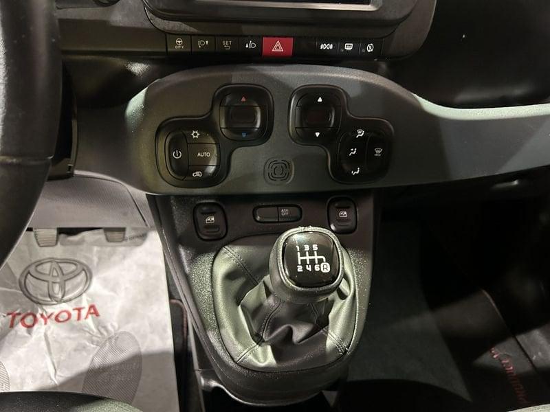 FIAT Panda Cross Cross 1.0 FireFly S&S Hybrid RED EDITION + SENSORI DI PARCHEGGIO POSTERIORI