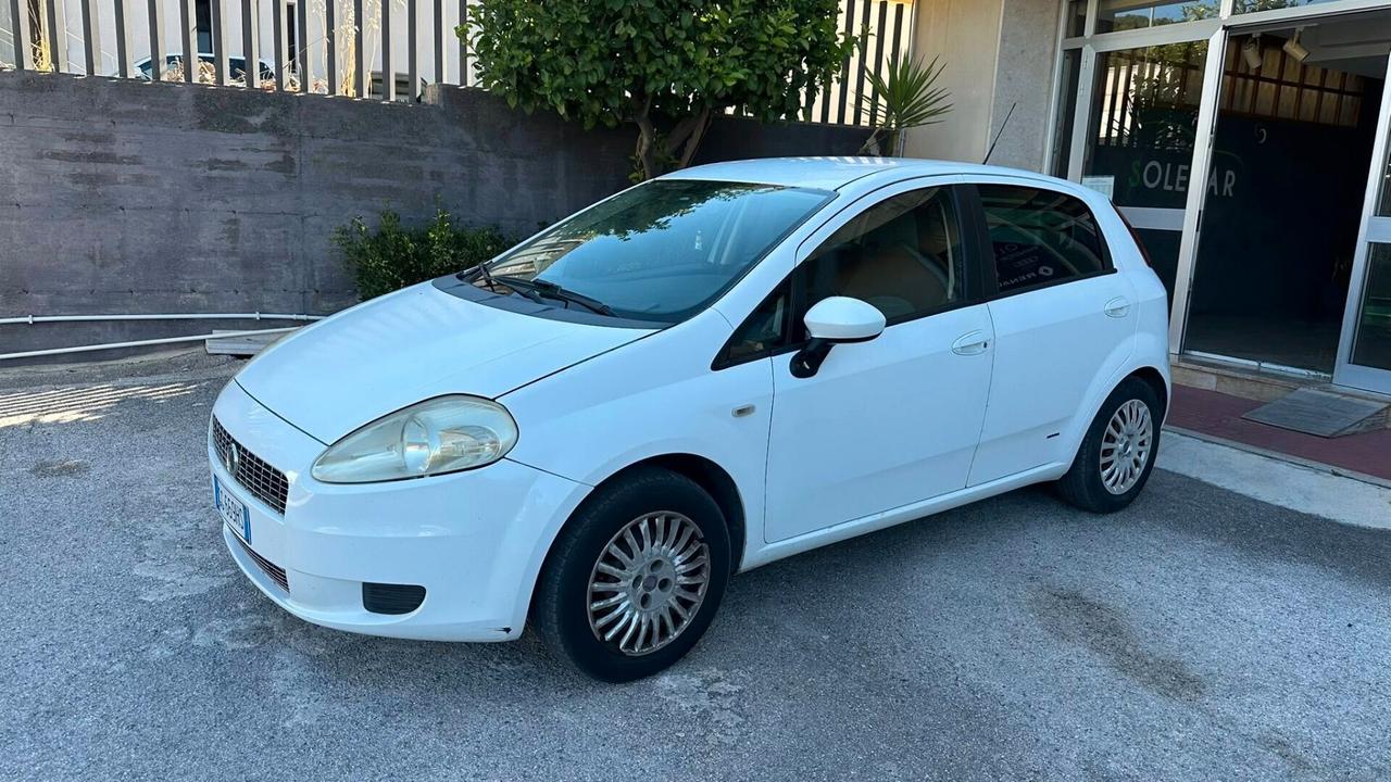 Fiat Grande Punto 1.3 MJT 90 CV 5 porte AUTOCARRO 4 POSTI