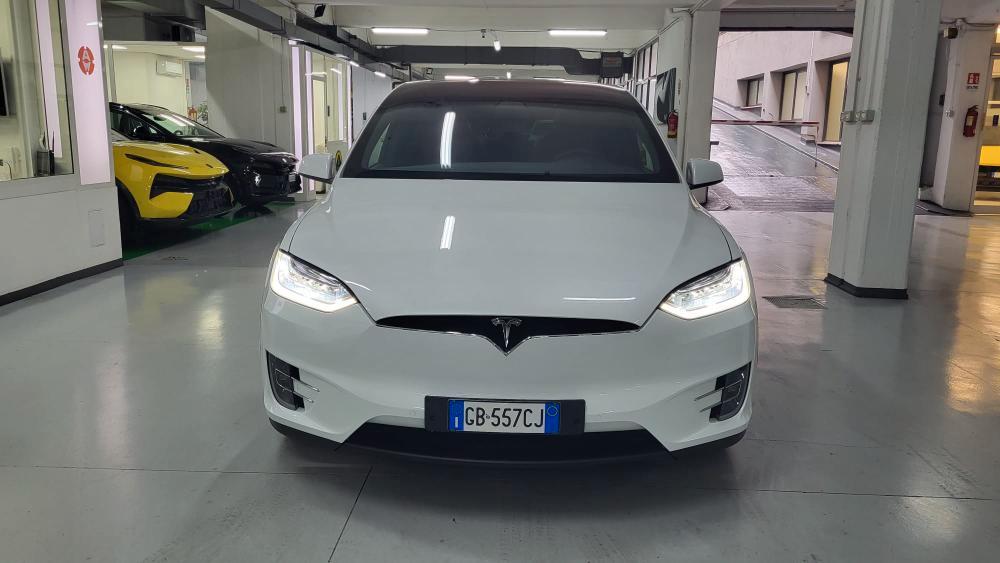 Tesla Model X Long Range Plus awd