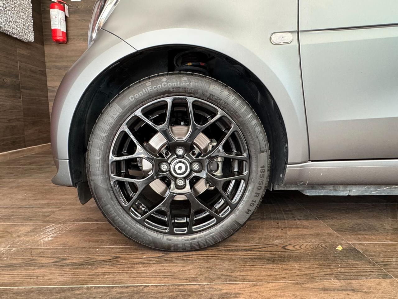 Smart ForTwo 70 1.0 twinamic cabrio Suitegrey Grey-NAVI-LED-ITALIANA-TAGLIANDI MERCEDES