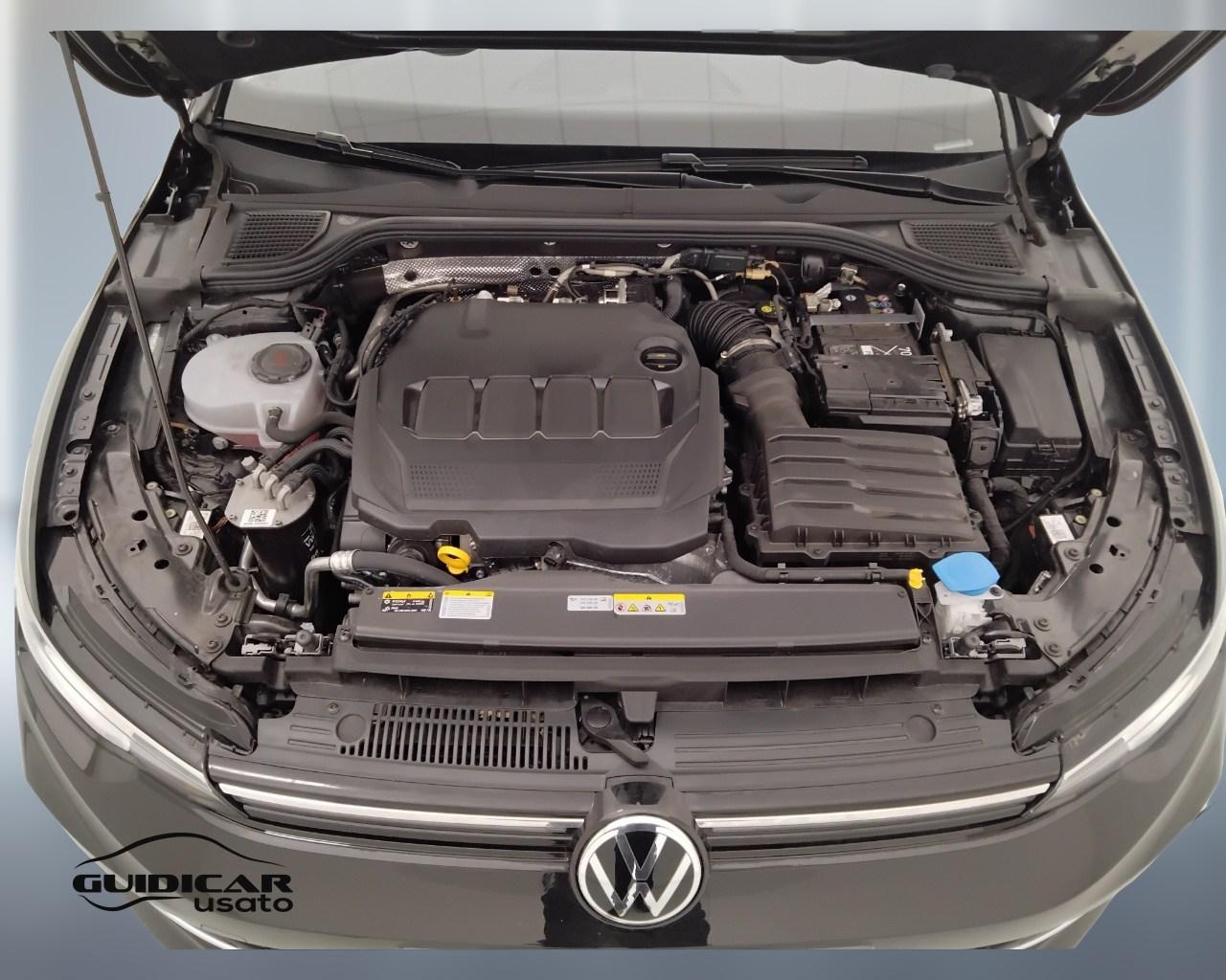 VOLKSWAGEN Golf VIII 2024 - Golf 2.0 tdi Life 150cv dsg