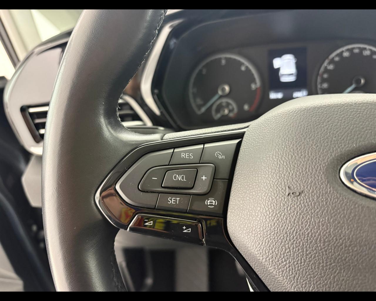 FORD Gran Tourneo Connect V761 2.0 ecoblue 122cv Titanium