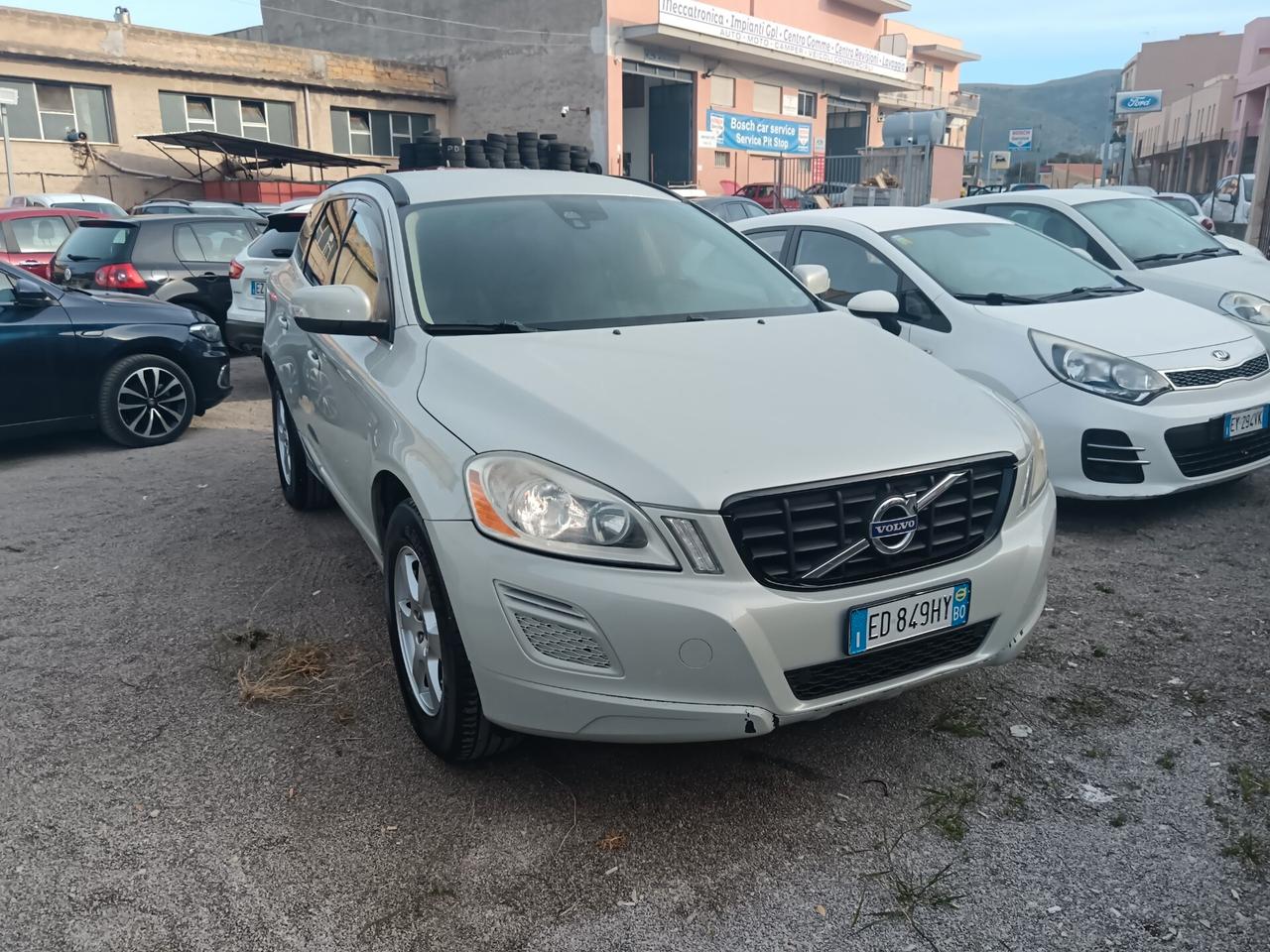 Volvo XC 60 XC60 D5 AWD Kinetic