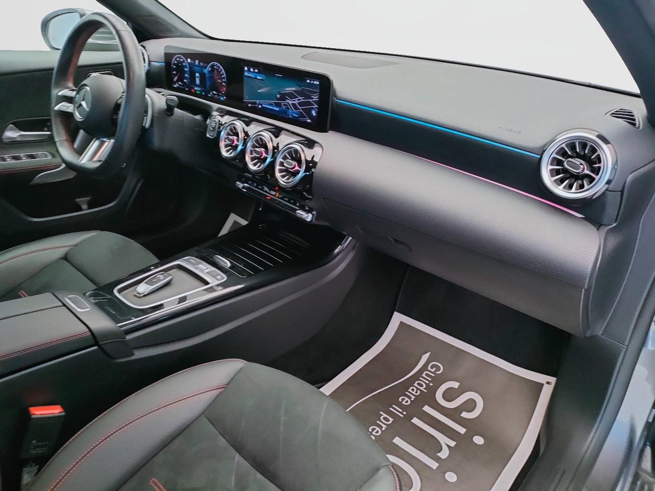 Mercedes-Benz Classe A - W177 2023 - A 250 e phev AMG Line Advanced Plus Digital Edition auto