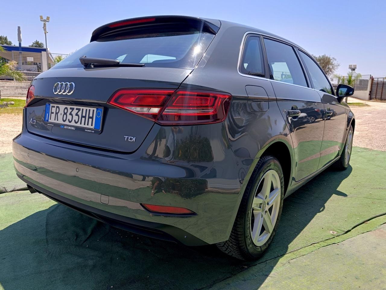 Audi A3 1.6 TDI 116 CV S tronic Sport - 2018