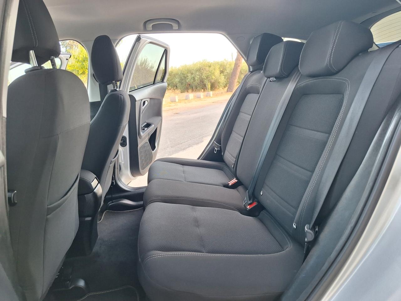 Fiat Tipo 1.6 MJT 130 CV SW LOUNGE NAVI LED