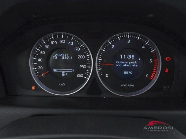 VOLVO XC60 D3 Kinetic - PER OPERATORI DEL SETTORE