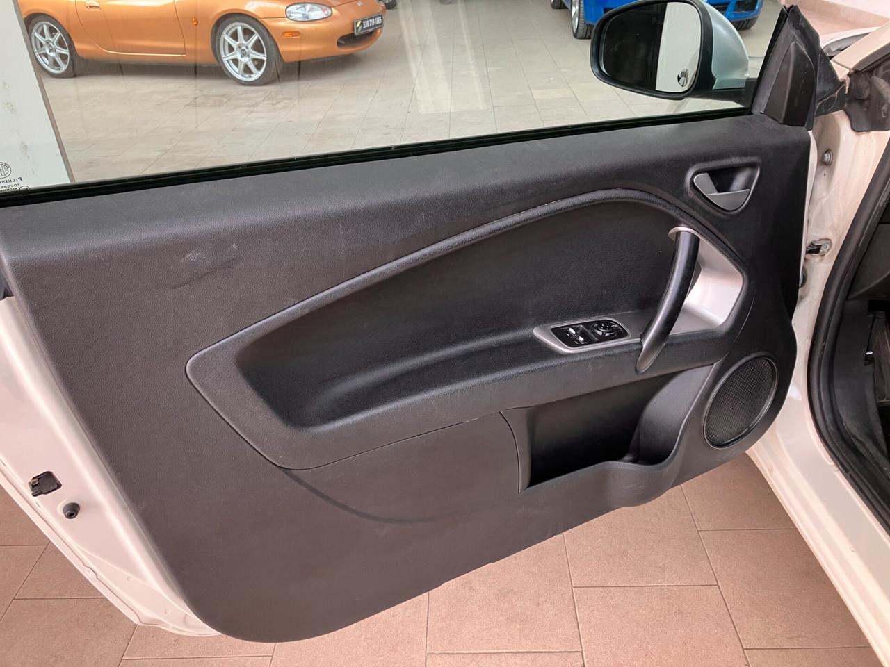 Alfa Romeo MiTo 1.4 70 CV Neopatentati Progression