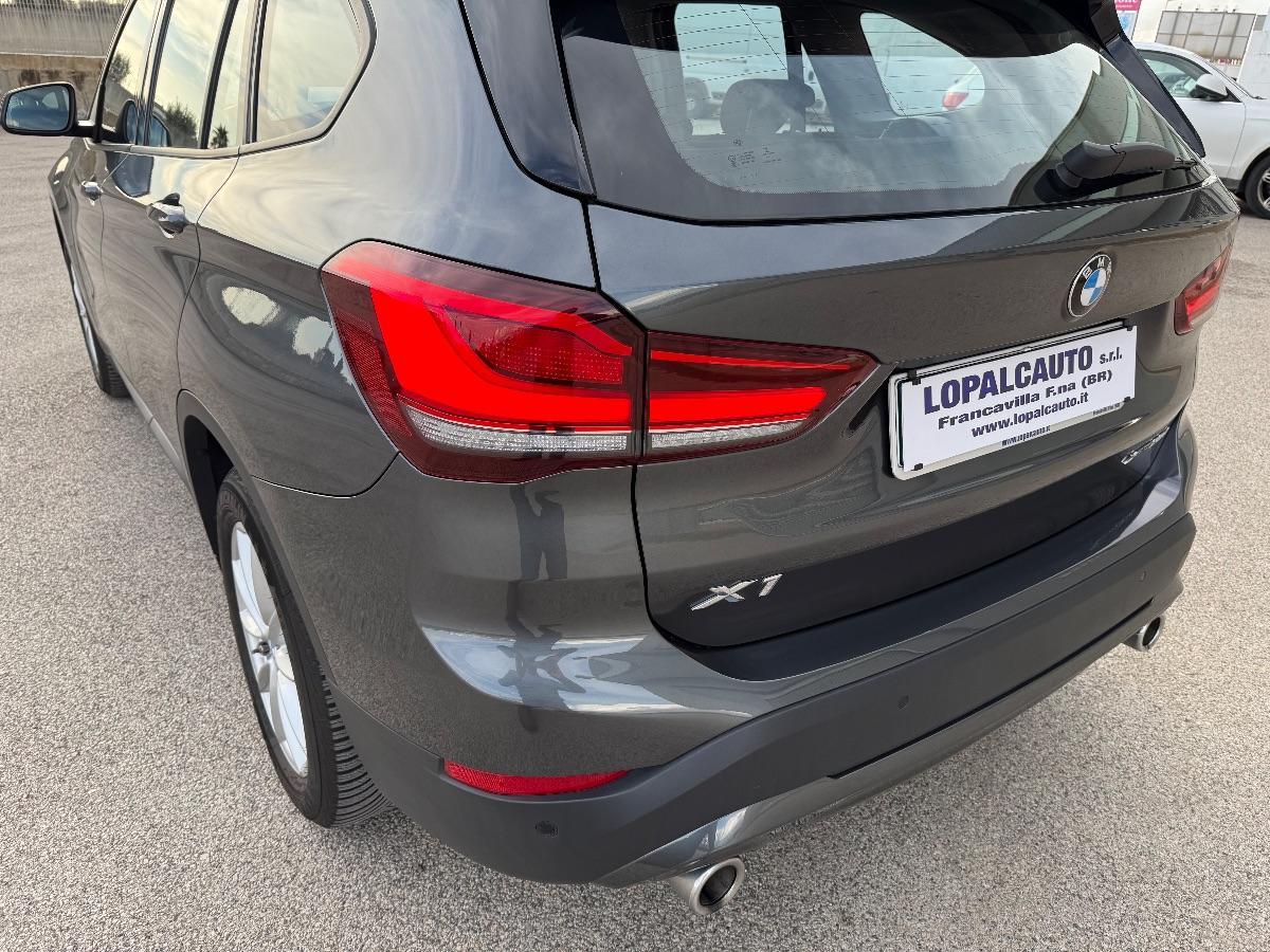 BMW - X1 - xDrive20d Business Advantage Automatico