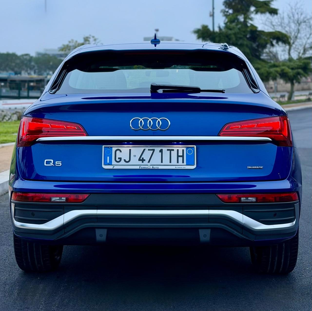 Audi Q5 Sportback 40 2.0 Tdi 204CV SLINE quattro