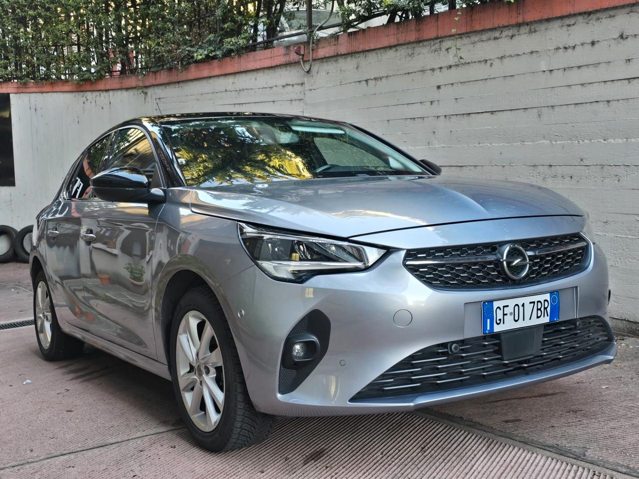 Opel Corsa 1.2 Elegance