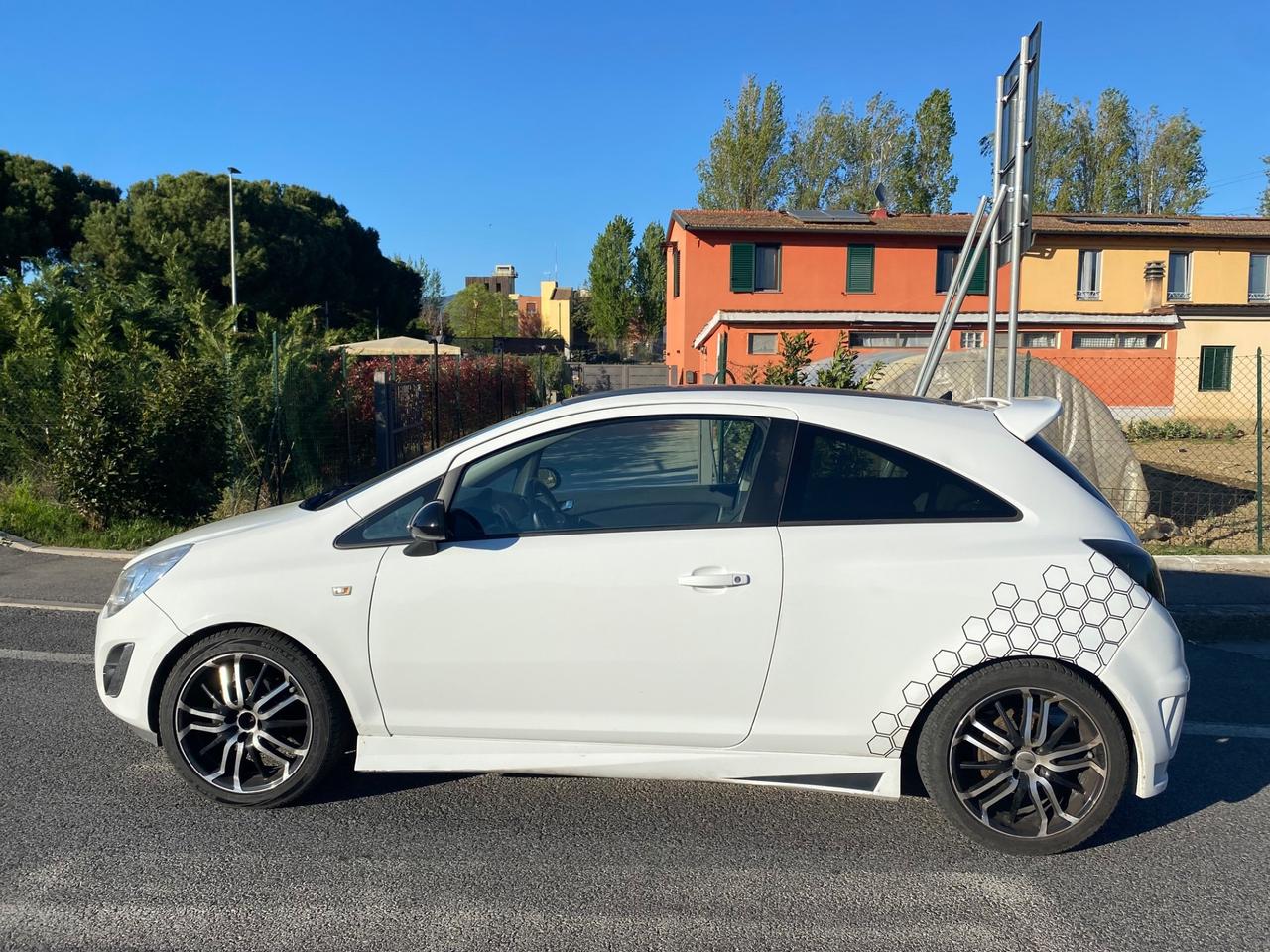 Opel Corsa 1.3 CDTI 75CV F.AP. 3 porte b-color ok neo patentati