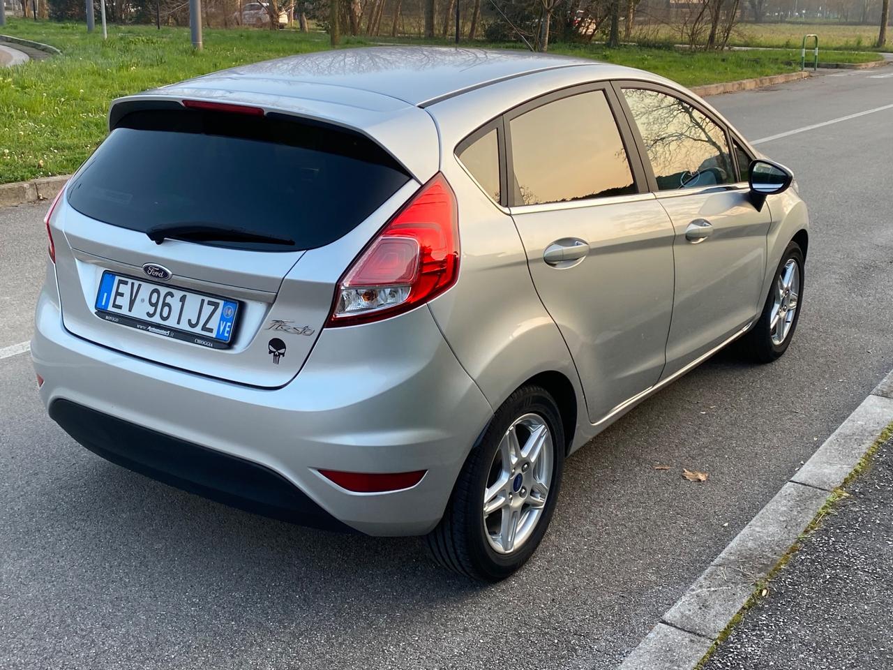 Ford Fiesta 1.2 60CV 5 porte Titanium 128000km
