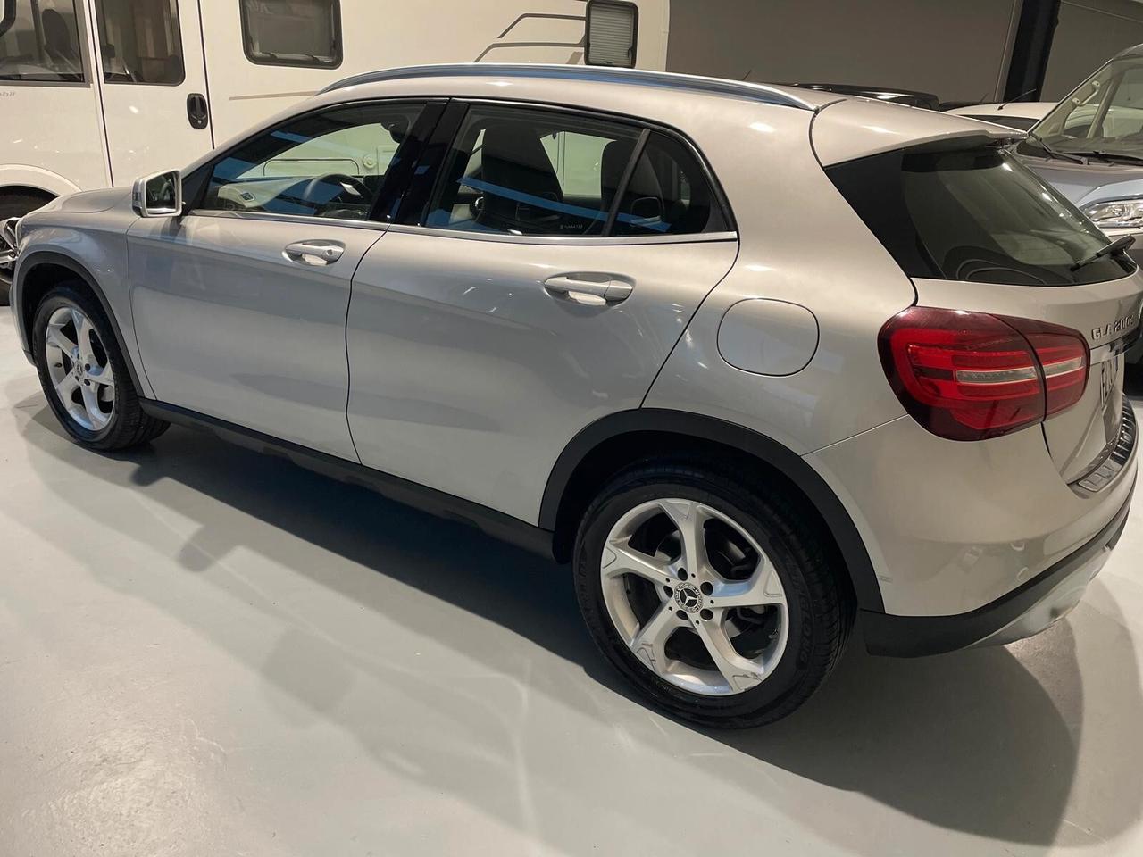 Mercedes-benz GLA 200 GLA 200 d Automatic Sport