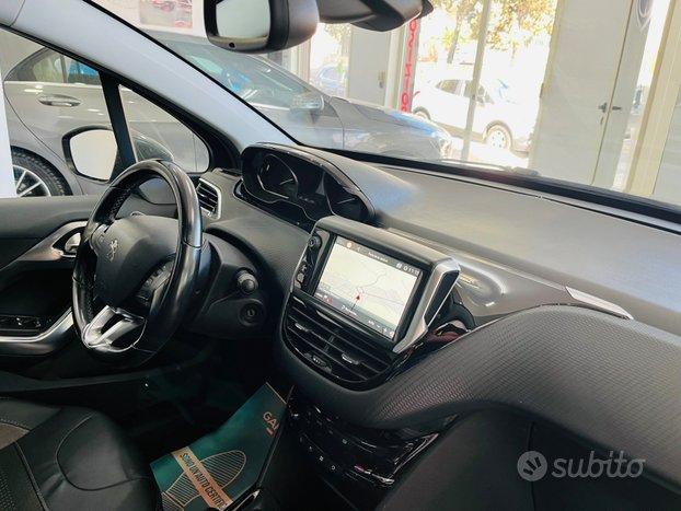 Peugeot 2008 BlueHDi 100 Allure anno 2017