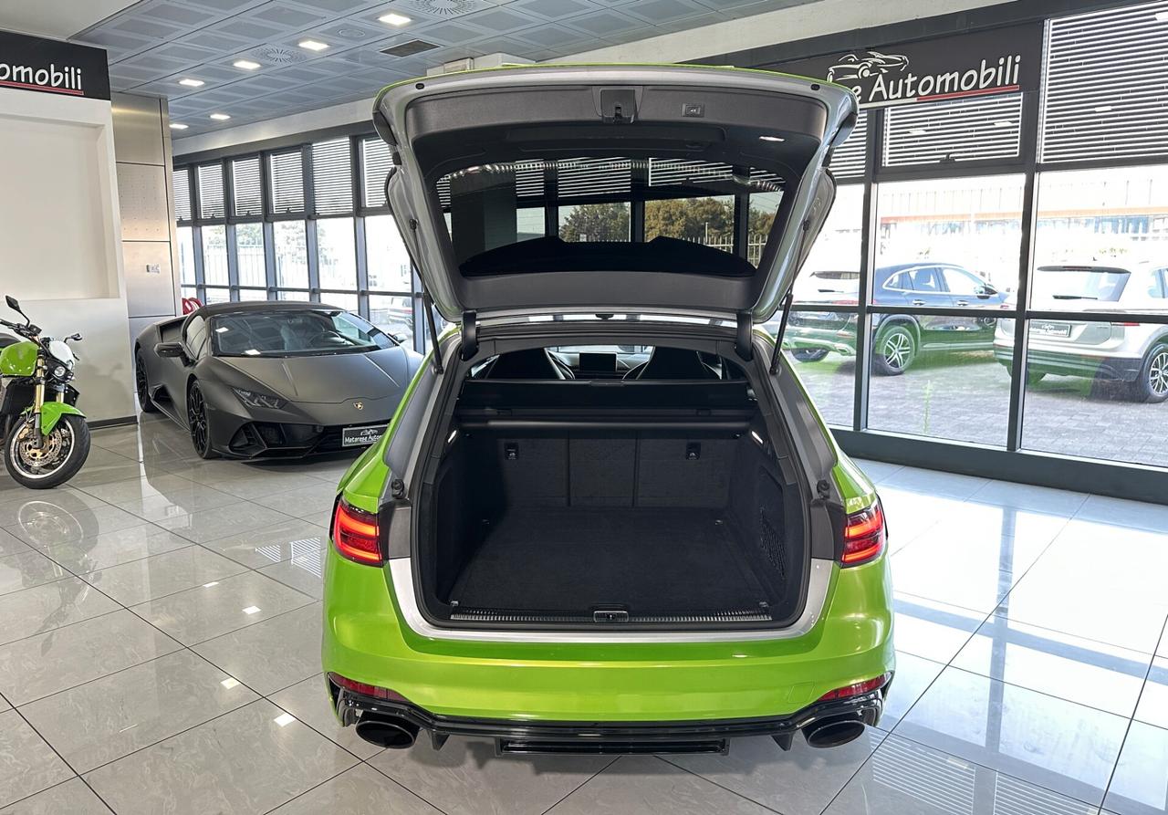 Audi RS4 2.9cc 450cv SediliMassaggianti Matrix B&O Radar TagliandiAudi WRAPPING