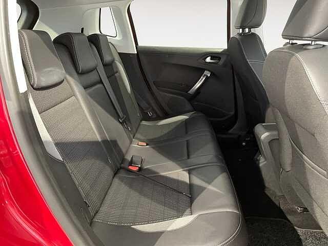Peugeot 2008 1.6BlueHDi 100CV Allure - NEOPATENTATI