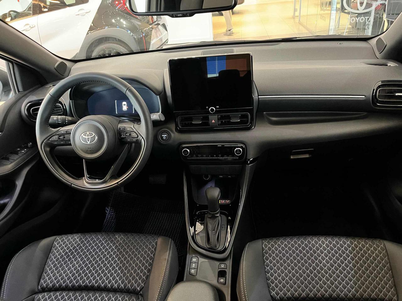 Toyota Yaris 1.5 130 Hybrid 5 porte Lounge