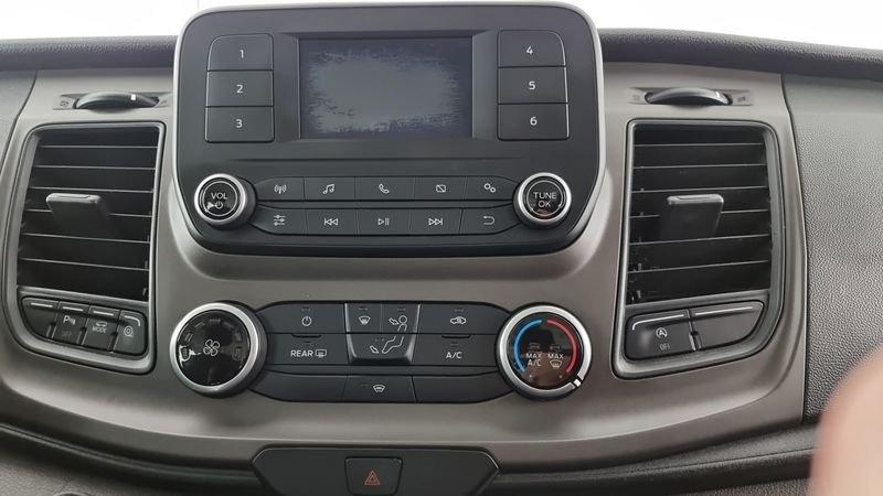 Ford Transit Custom 320 2.0 EcoBlue PL Combi Trend 9 Posti