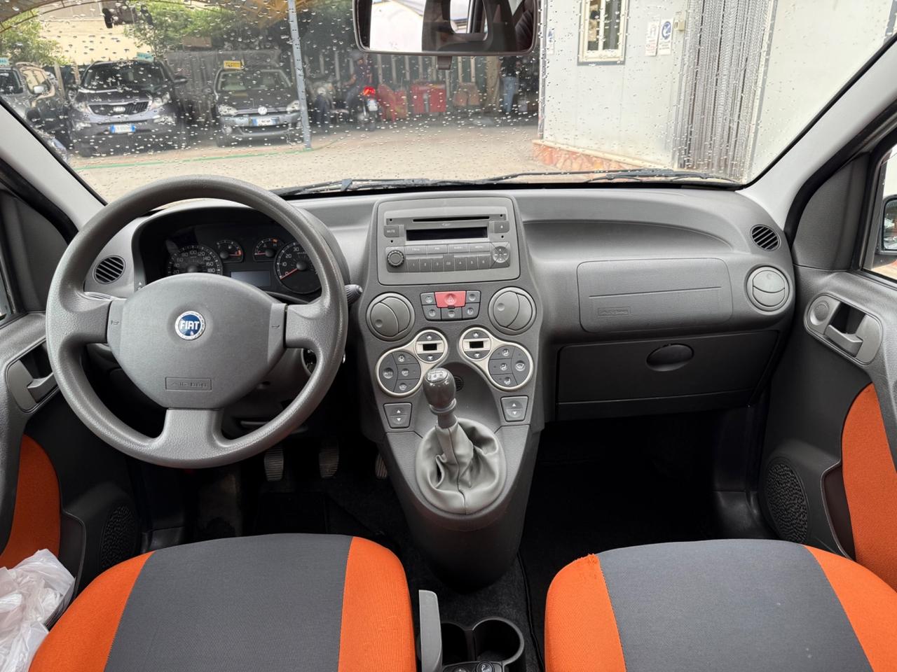 Fiat Panda 1.2 Emotion KM CERTI. Auto perfetta