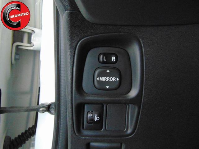 TOYOTA Aygo 1.0 VVT-i 69 CV 5 porte x-business